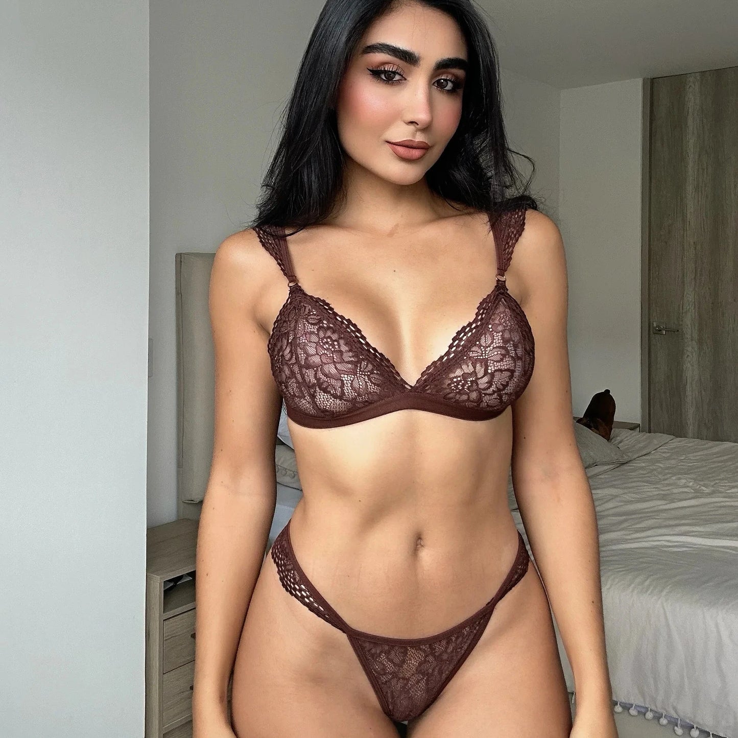 SET EN ENCAJE CHOCOLATE